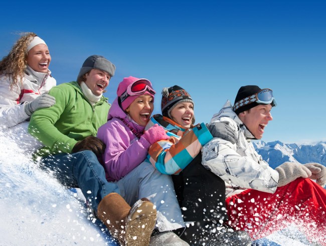 Rodeln im Winterurlaub in St.Johann-Alpendorf